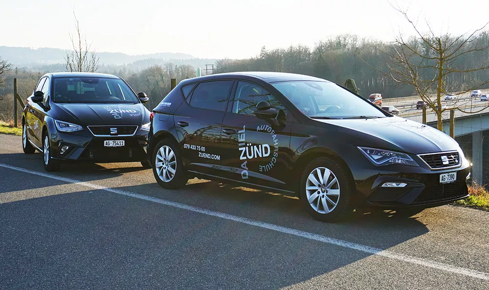 Die Fahrschulautos der Fahrschule Zünd aus Baden
