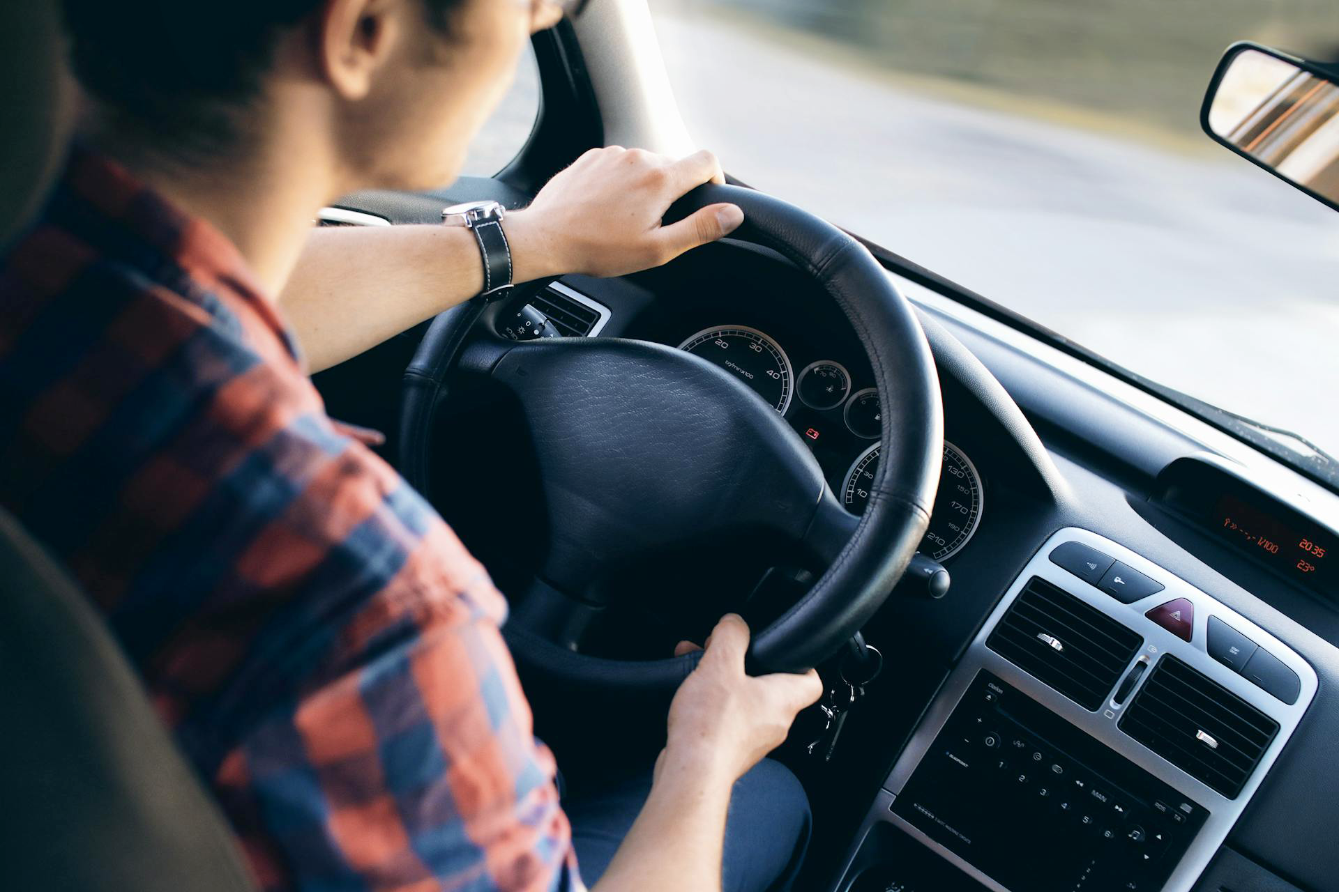 auto-fahren-fahrschule-01